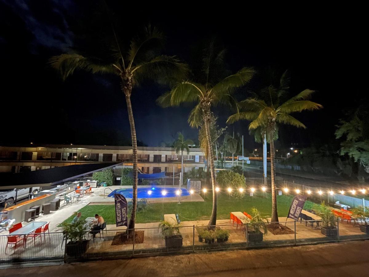 Pine Tree Motel Кэтрин Экстерьер фото