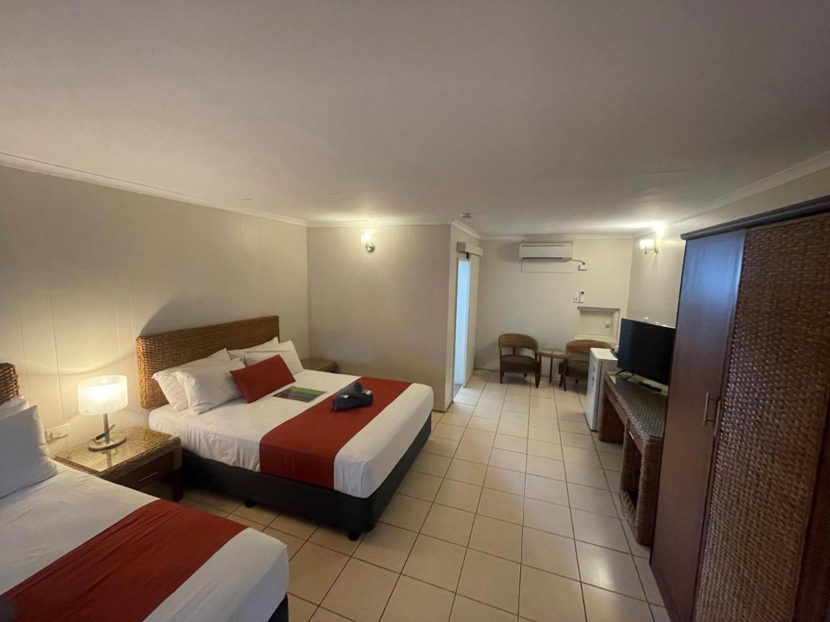 Pine Tree Motel Кэтрин Экстерьер фото