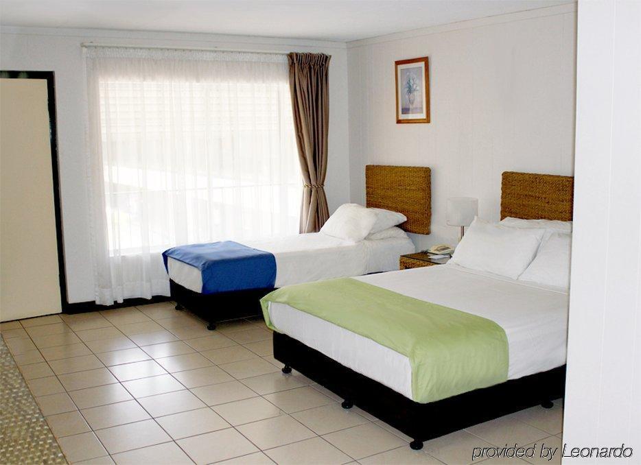 Pine Tree Motel Кэтрин Номер фото
